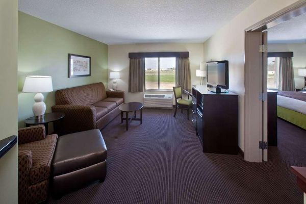 AMERICINN FAIRFIELD (Fairfield)